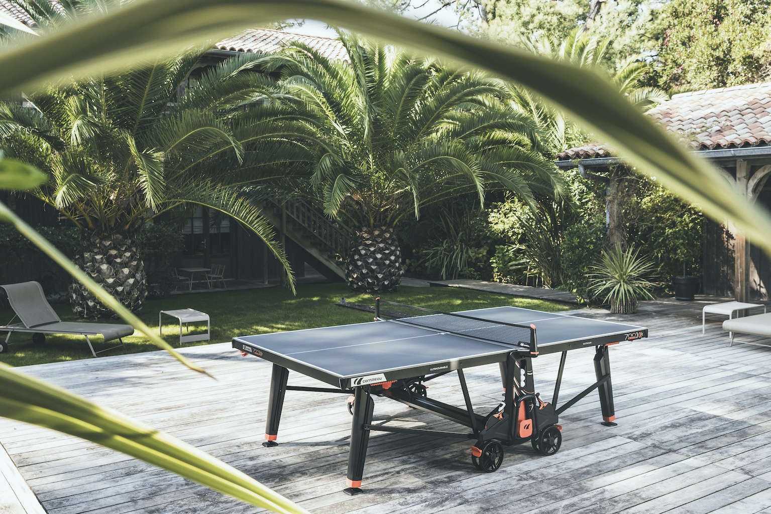 Cornilleau lance ses deux nouvelles gammes de tables de ping-pong d' extérieur - sportricolore
